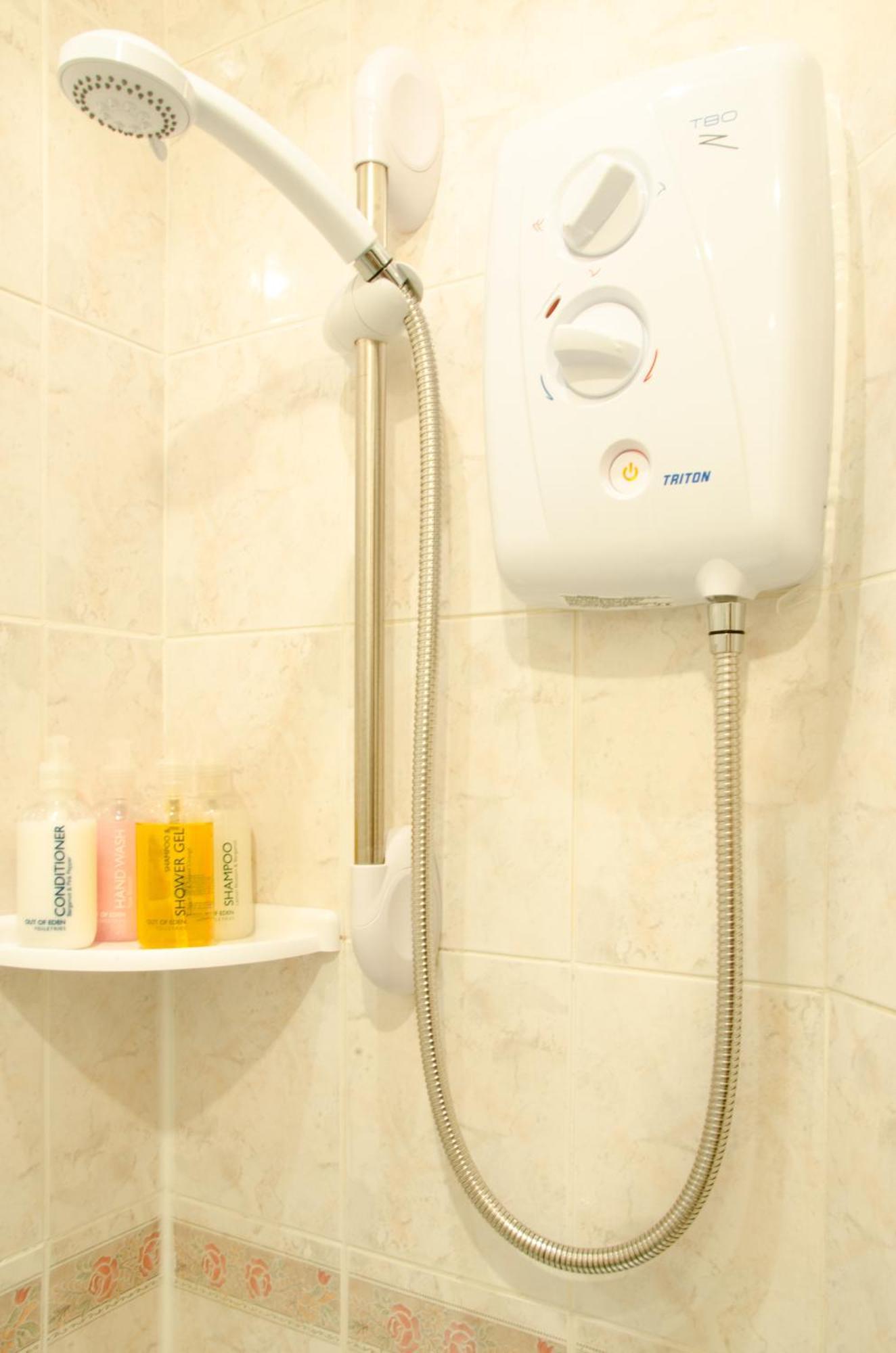 Hedley Villa Guest House Leamington Spa Extérieur photo